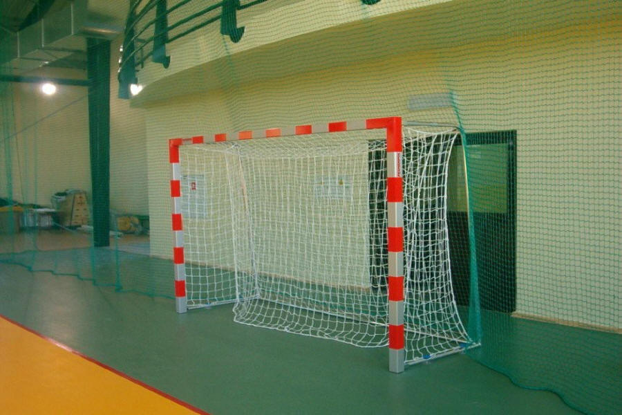 sõlmitud spordivõrgud, sõlmedeta, kaitsvad võrkkiiged, köied Poola 01